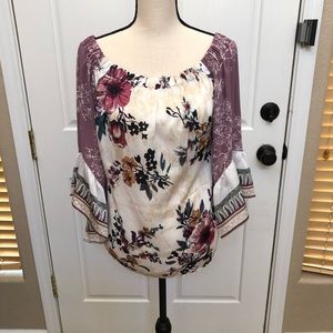 White House Black Market Ladies Top Size L